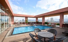 Record Hotel - Complimentary Afternoon Tea